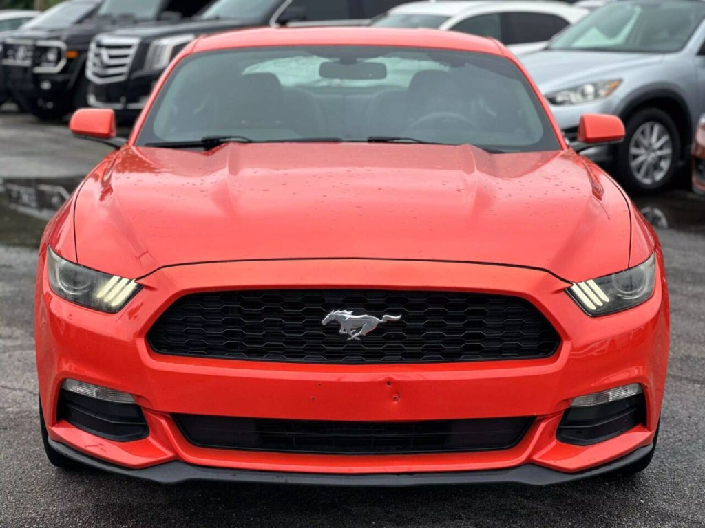 2015 Ford Mustang Image 2
