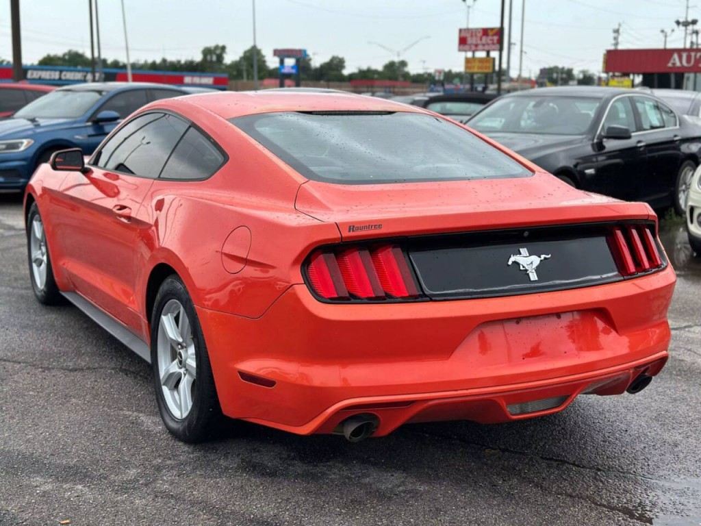 2015 Ford Mustang Image 7
