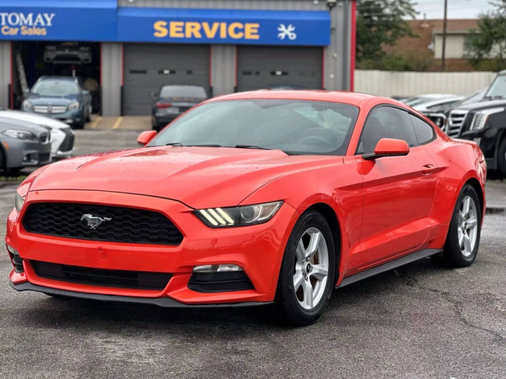 2015 Ford Mustang Image 1