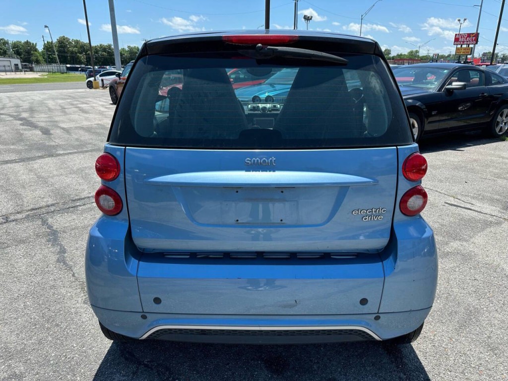 2014 smart fortwo Image 25