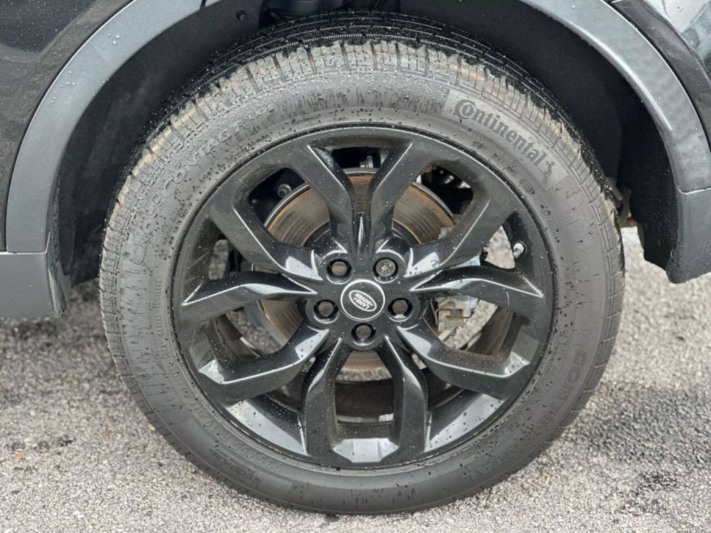 2015 Land Rover Discovery Sport Image 27