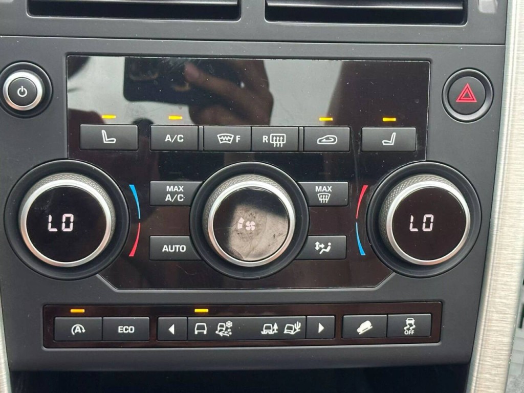 2015 Land Rover Discovery Sport Image 37
