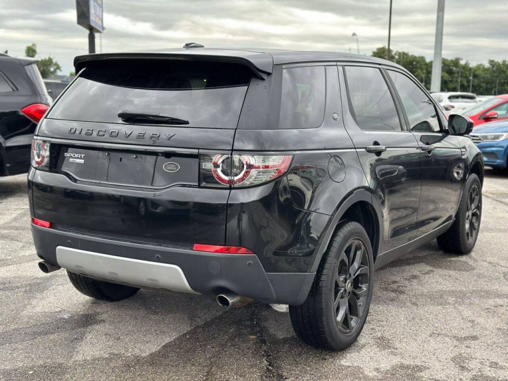 2015 Land Rover Discovery Sport Image 6