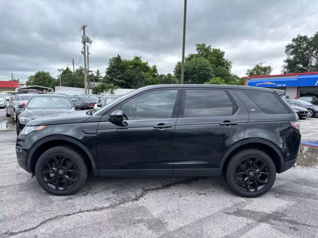 2015 Land Rover Discovery Sport Image 9