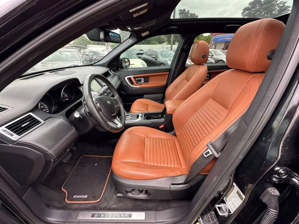 2015 Land Rover Discovery Sport Image 10