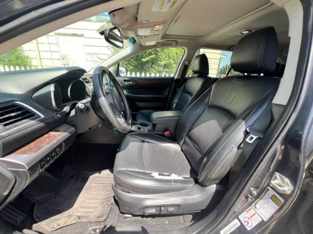 2015 Subaru Outback Image 10