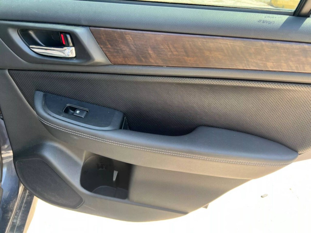 2015 Subaru Outback Image 20