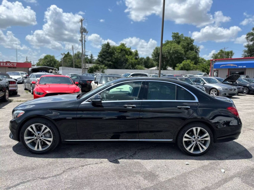 2018 Mercedes-Benz C-Class Image 9