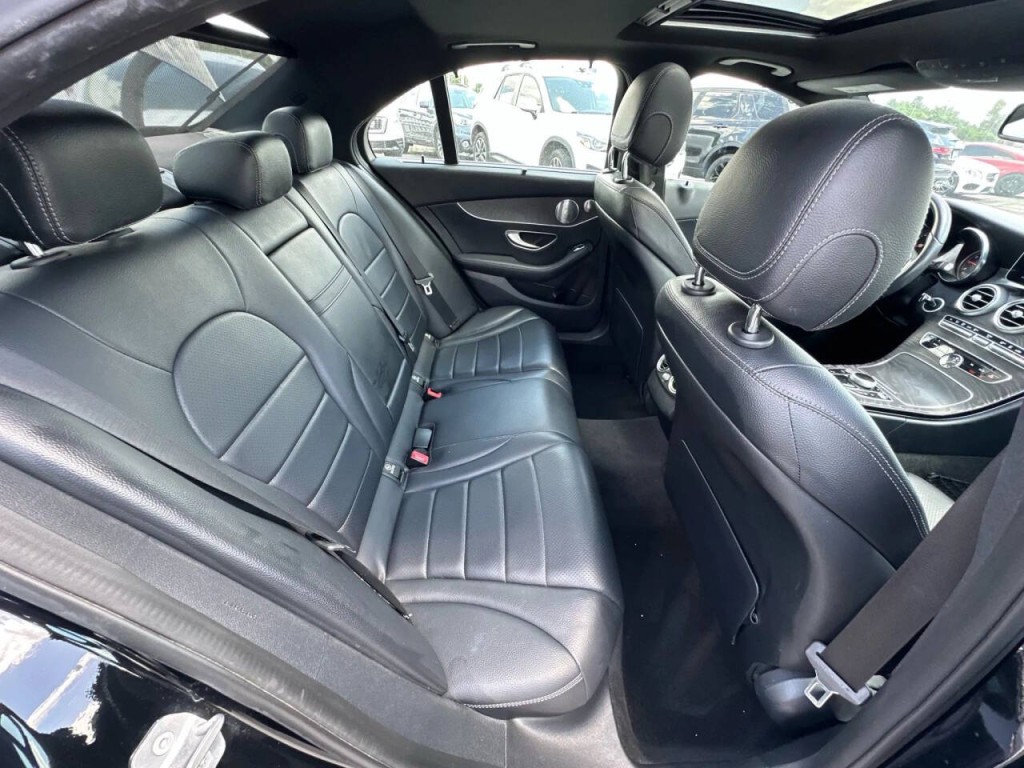 2018 Mercedes-Benz C-Class Image 14