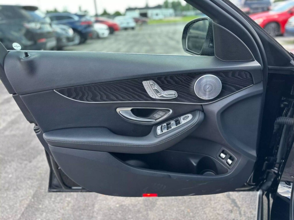 2018 Mercedes-Benz C-Class Image 20
