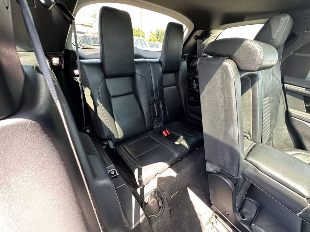 2020 Land Rover Discovery Sport Image 15