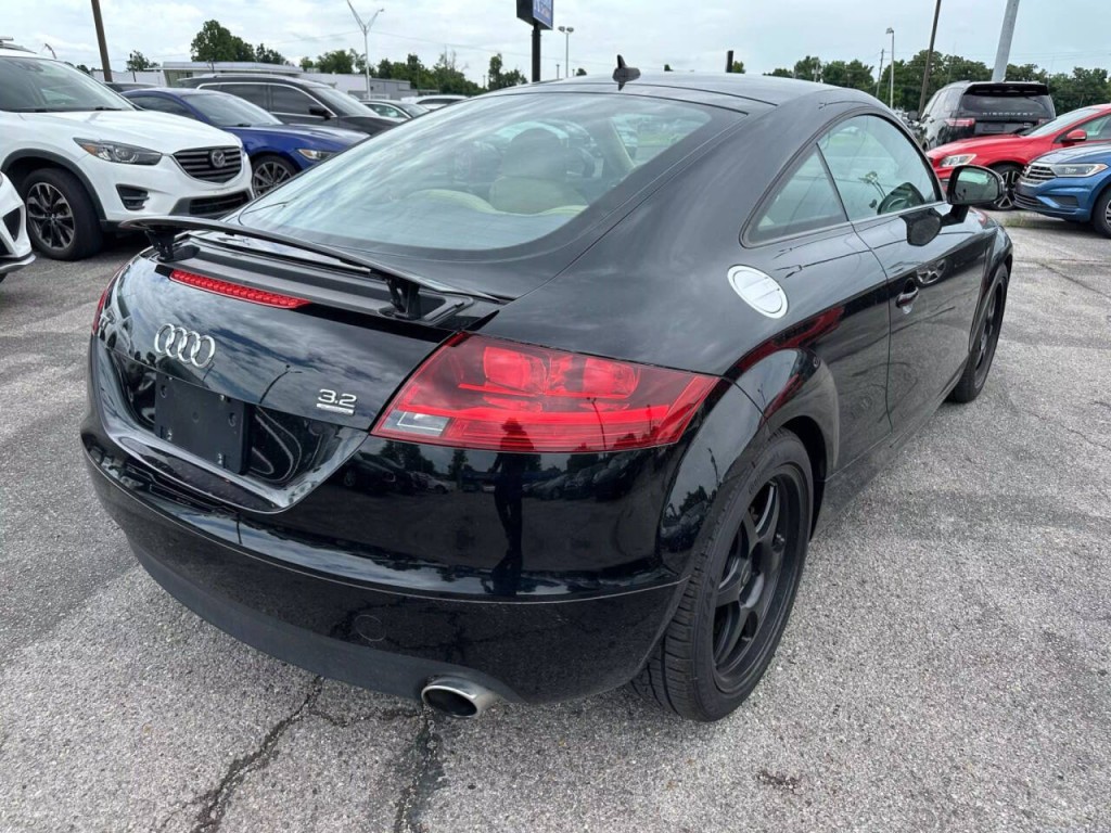2008 Audi TT Image 32