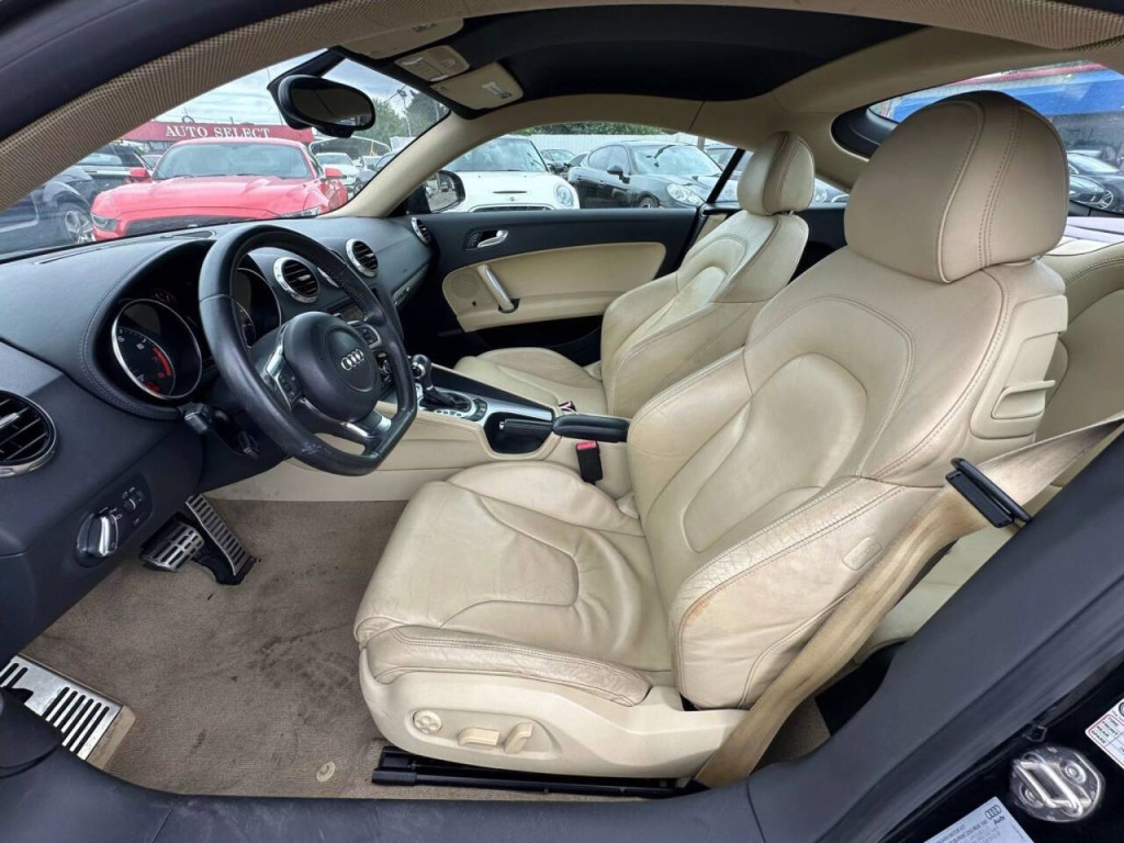 2008 Audi TT Image 11