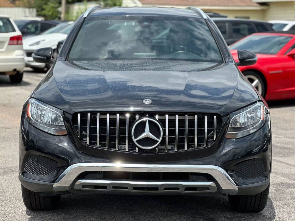 2019 Mercedes-Benz GLC-Class Image 3