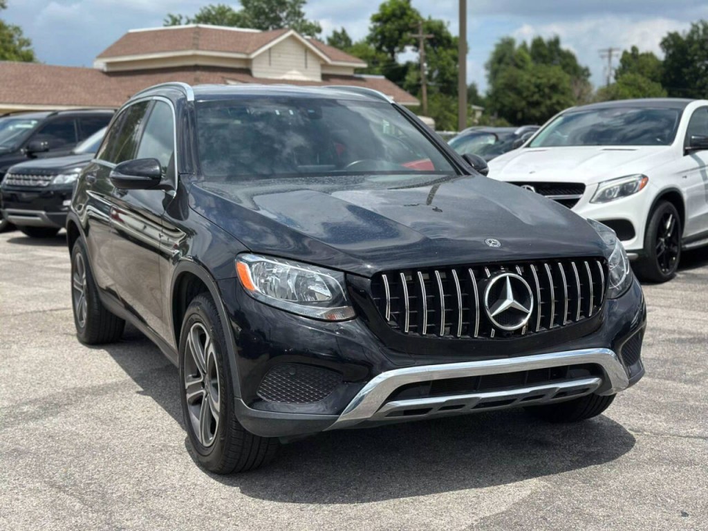 2019 Mercedes-Benz GLC-Class Image 4