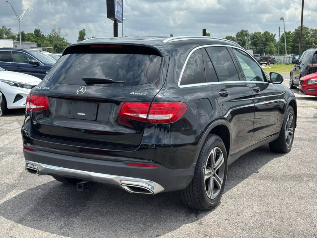 2019 Mercedes-Benz GLC-Class Image 6