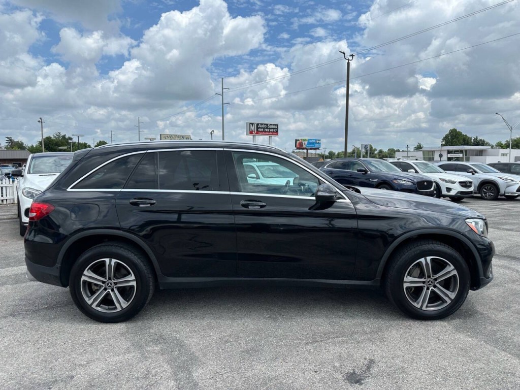 2019 Mercedes-Benz GLC-Class Image 26