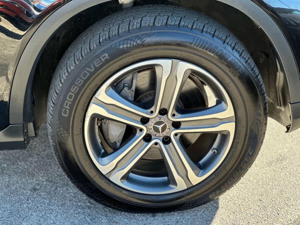 2019 Mercedes-Benz GLC-Class Image 27