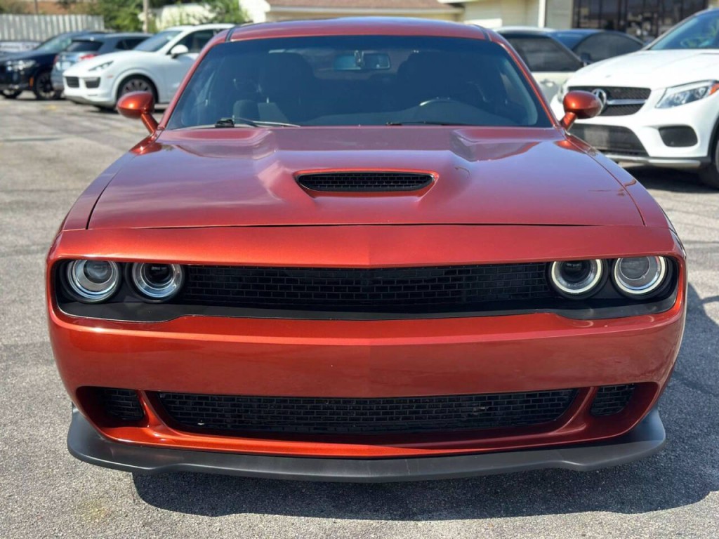2020 Dodge Challenger Image 4