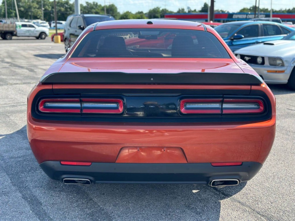 2020 Dodge Challenger Image 8