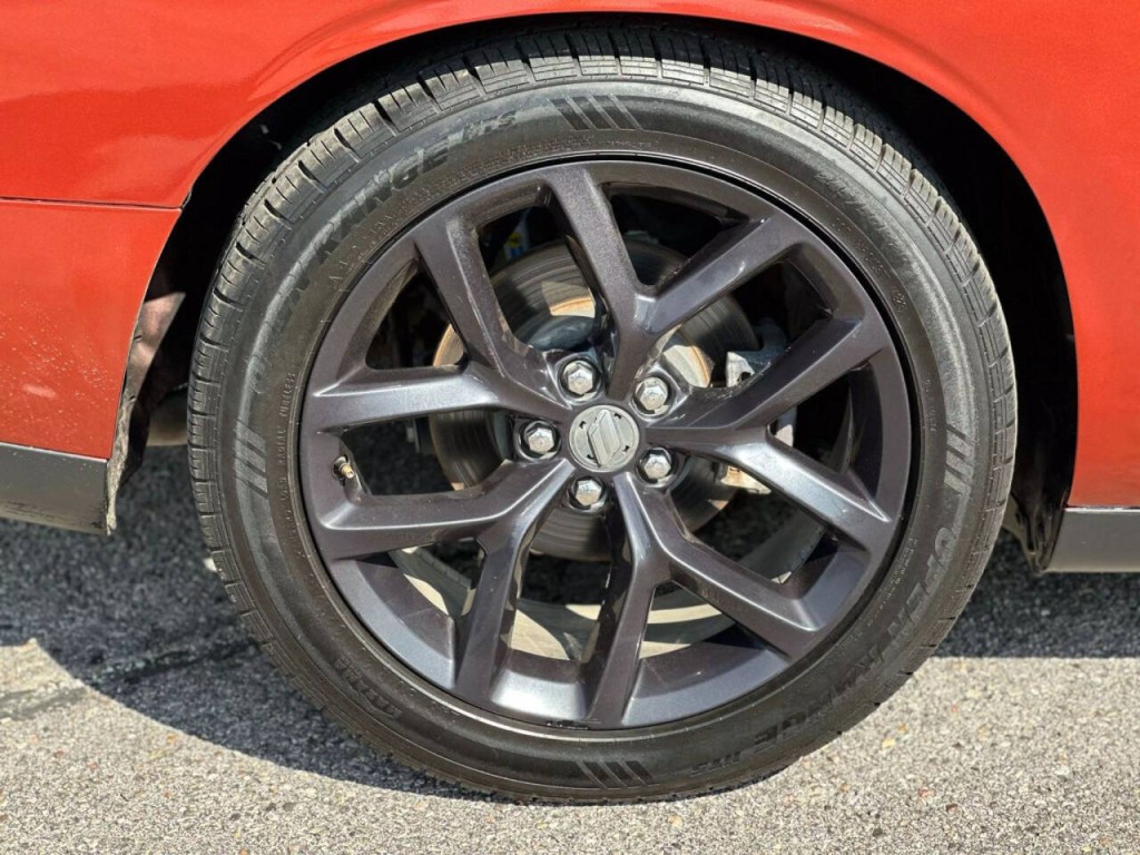 2020 Dodge Challenger Image 26