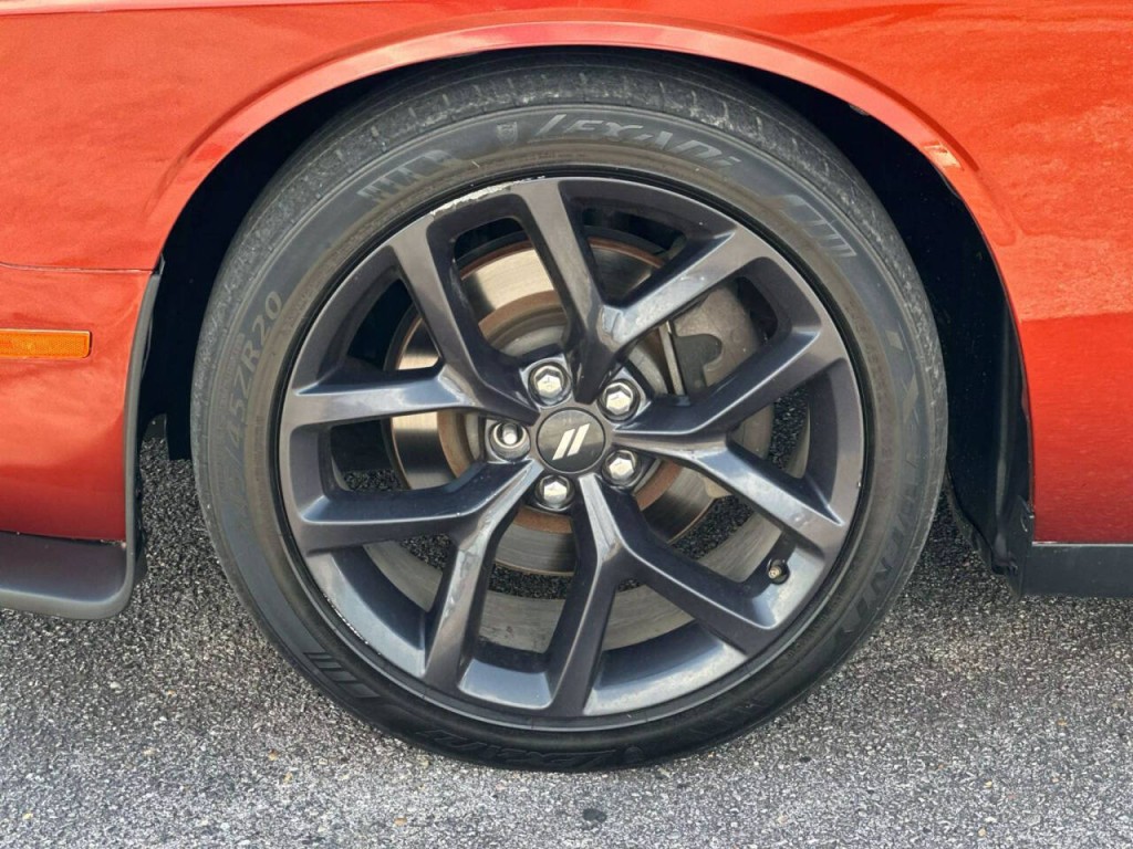 2020 Dodge Challenger Image 28