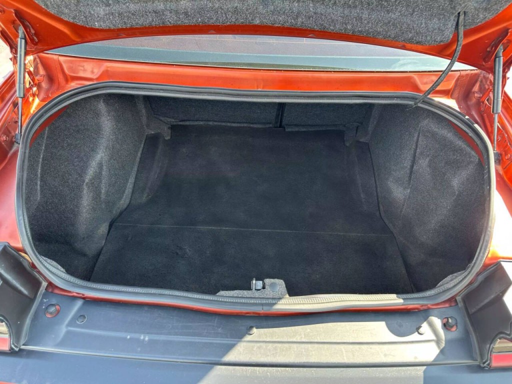 2020 Dodge Challenger Image 30