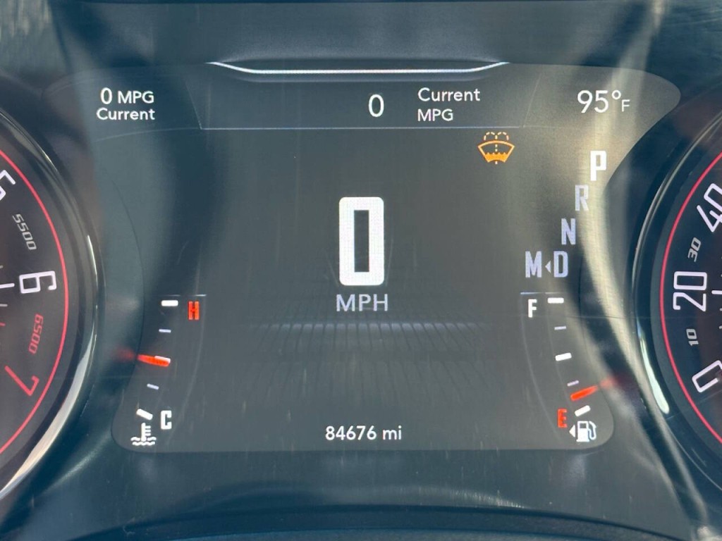 2020 Dodge Challenger Image 31