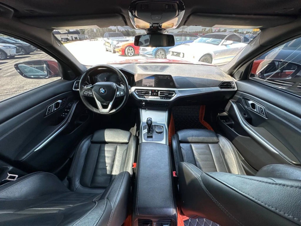 2020 BMW 3 Series Image 2