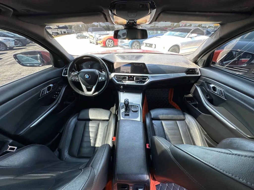 2020 BMW 3 Series Image 11