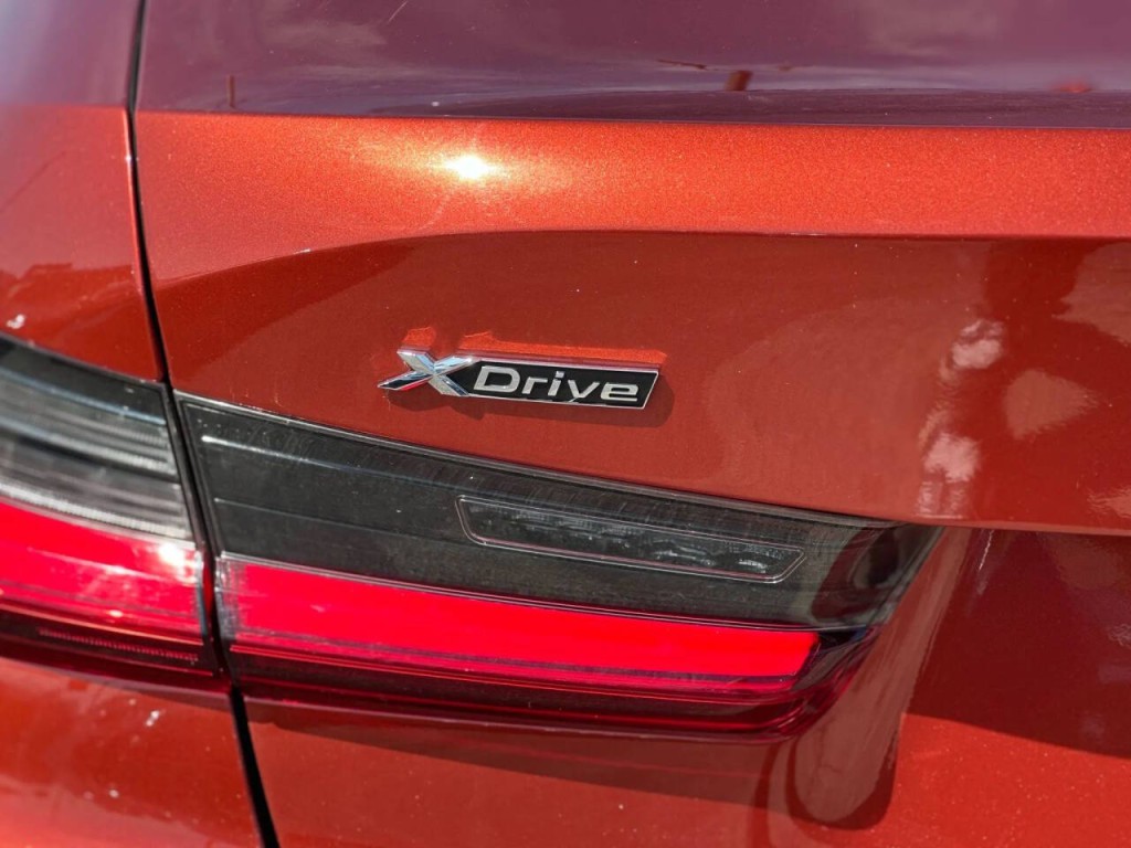 2020 BMW 3 Series Image 29