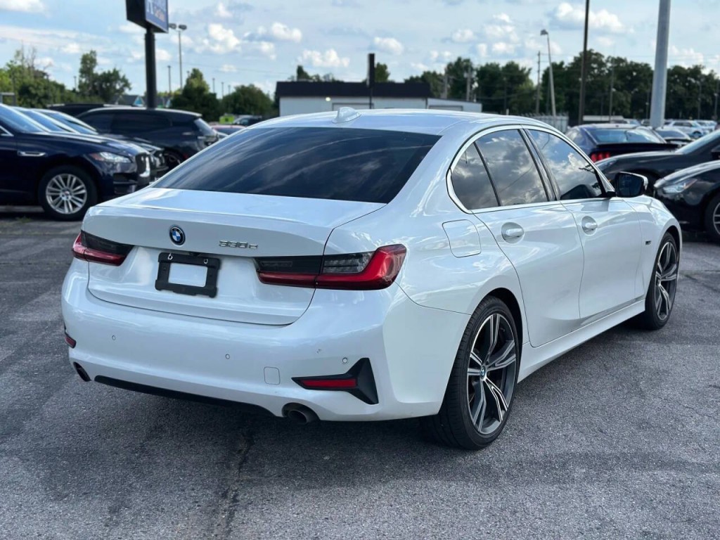 2022 BMW 3 Series Image 28