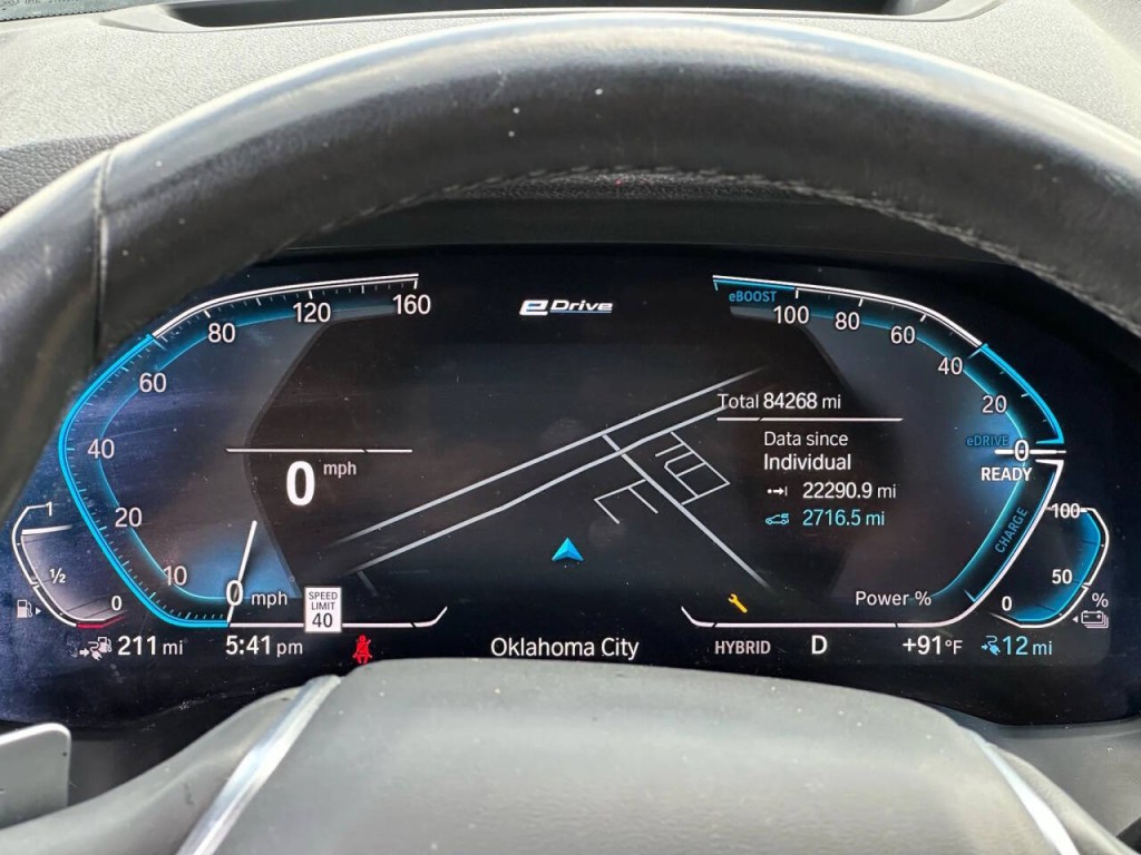 2022 BMW 3 Series Image 36