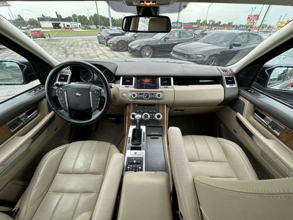 2013 Land Rover Range Rover Sport Image 11
