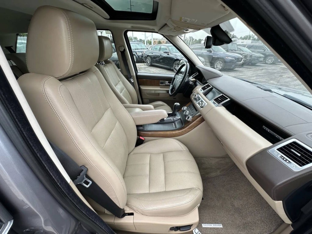 2013 Land Rover Range Rover Sport Image 13