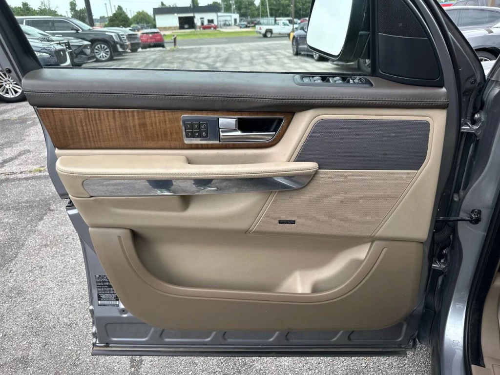 2013 Land Rover Range Rover Sport Image 19