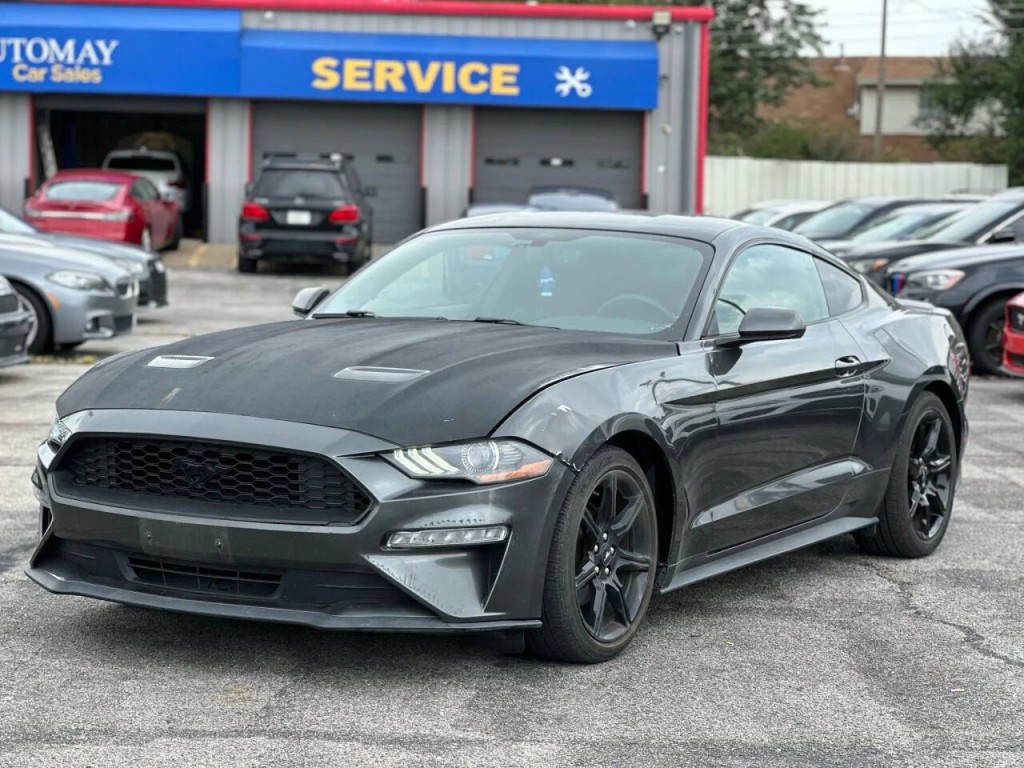 2019 Ford Mustang Image 1