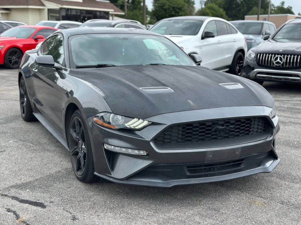 2019 Ford Mustang Image 3