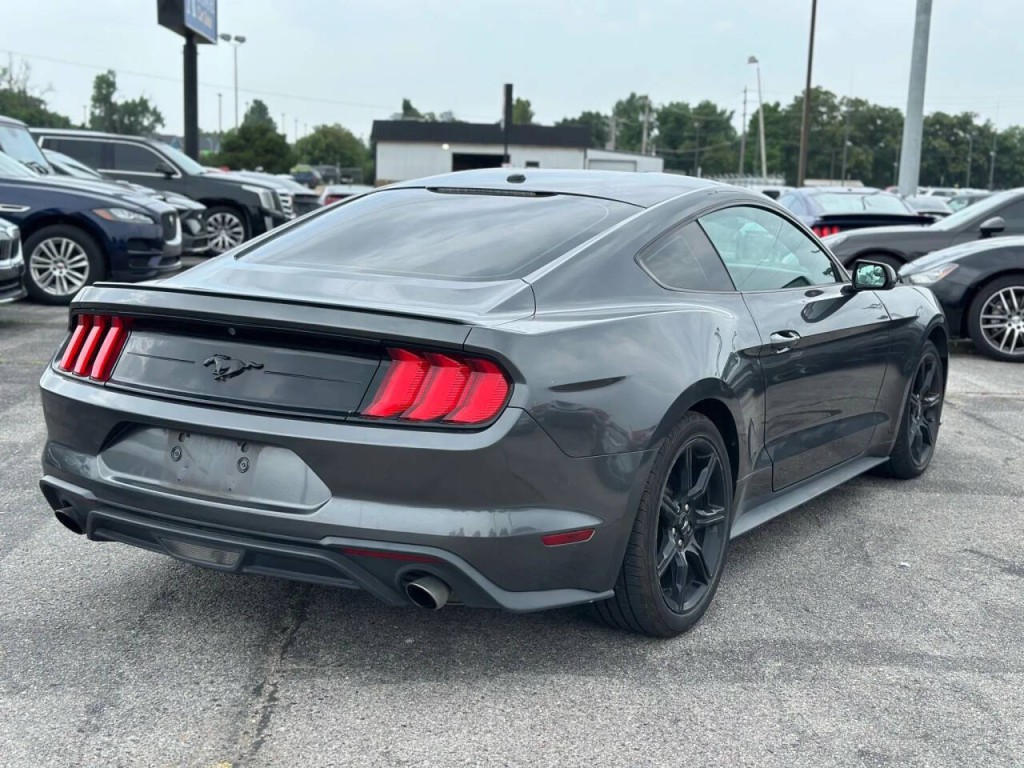 2019 Ford Mustang Image 5