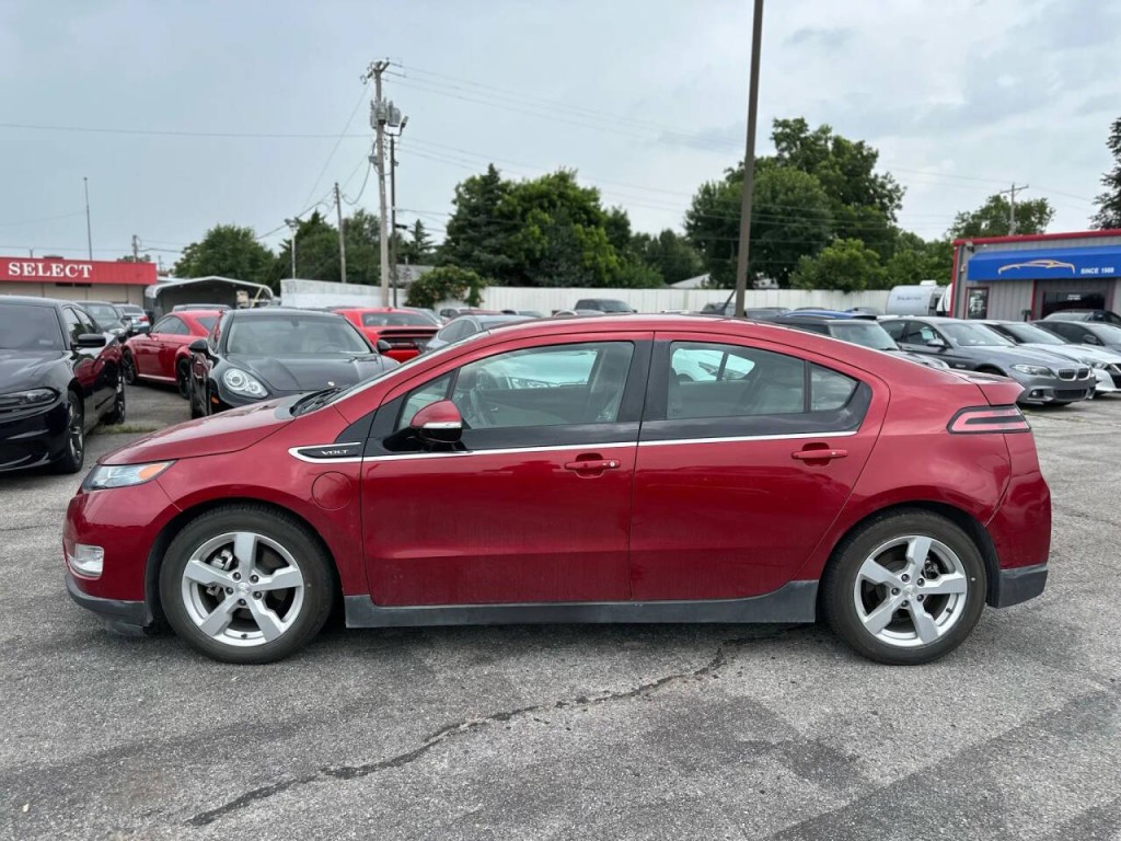 2013 Chevrolet Volt Image 9