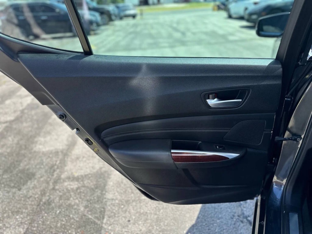 2015 Acura TL Image 22