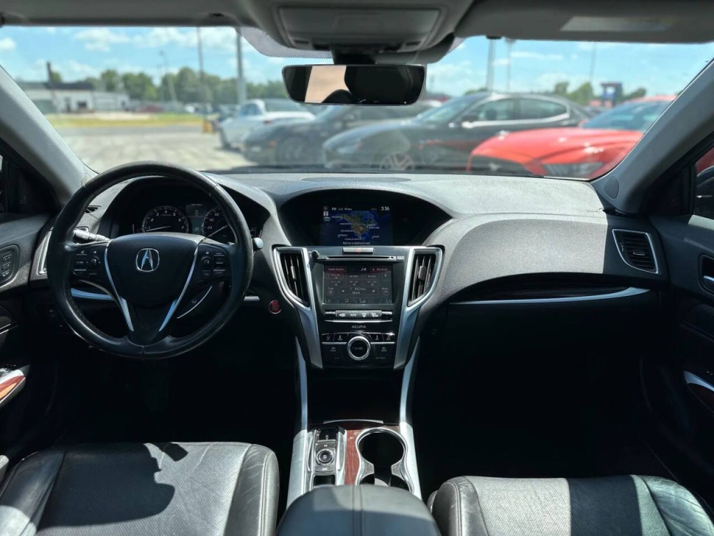 2015 Acura TL Image 24