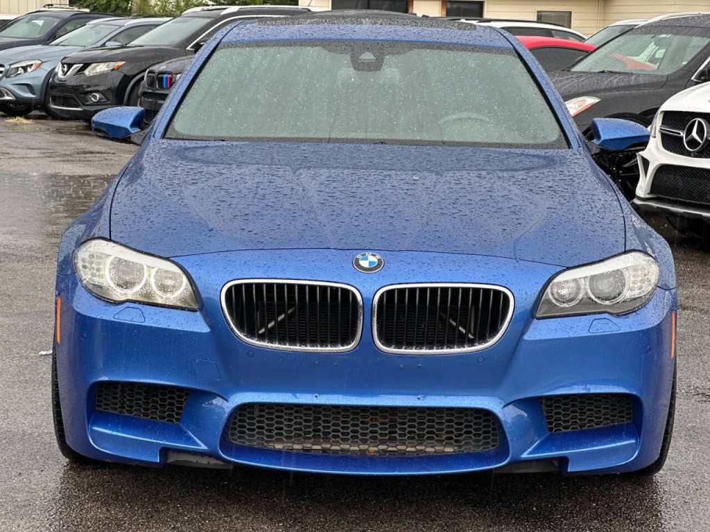 2013 BMW M5 Image 3