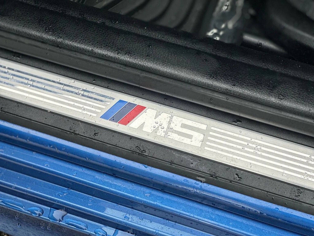 2013 BMW M5 Image 35