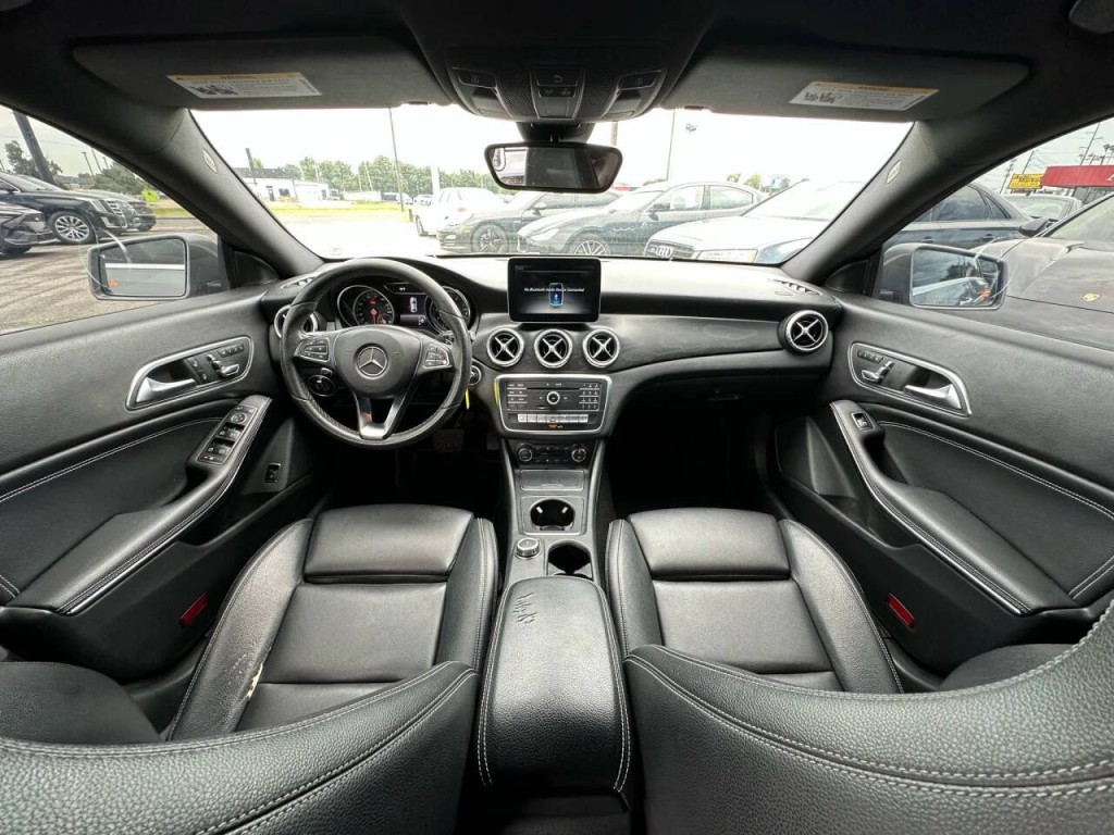 2018 Mercedes-Benz CLA-Class Image 2