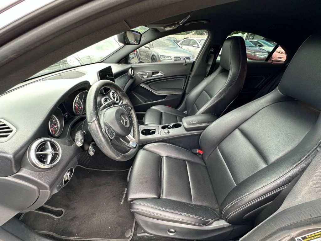 2018 Mercedes-Benz CLA-Class Image 10