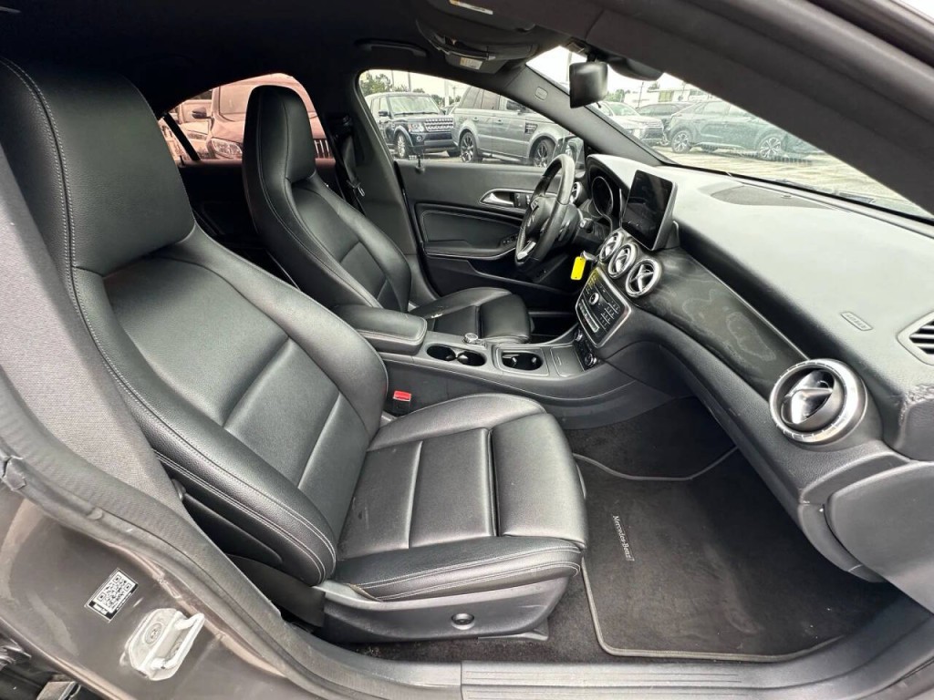 2018 Mercedes-Benz CLA-Class Image 13