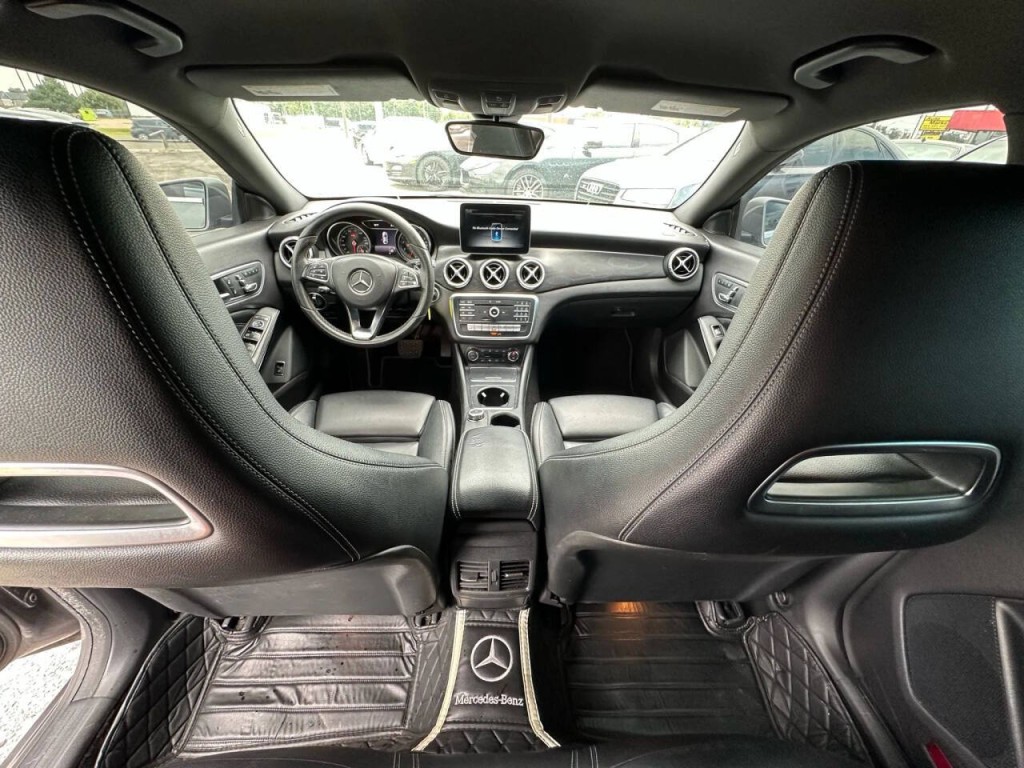 2018 Mercedes-Benz CLA-Class Image 15