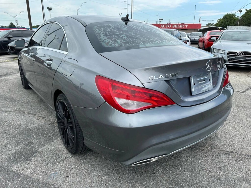 2018 Mercedes-Benz CLA-Class Image 33