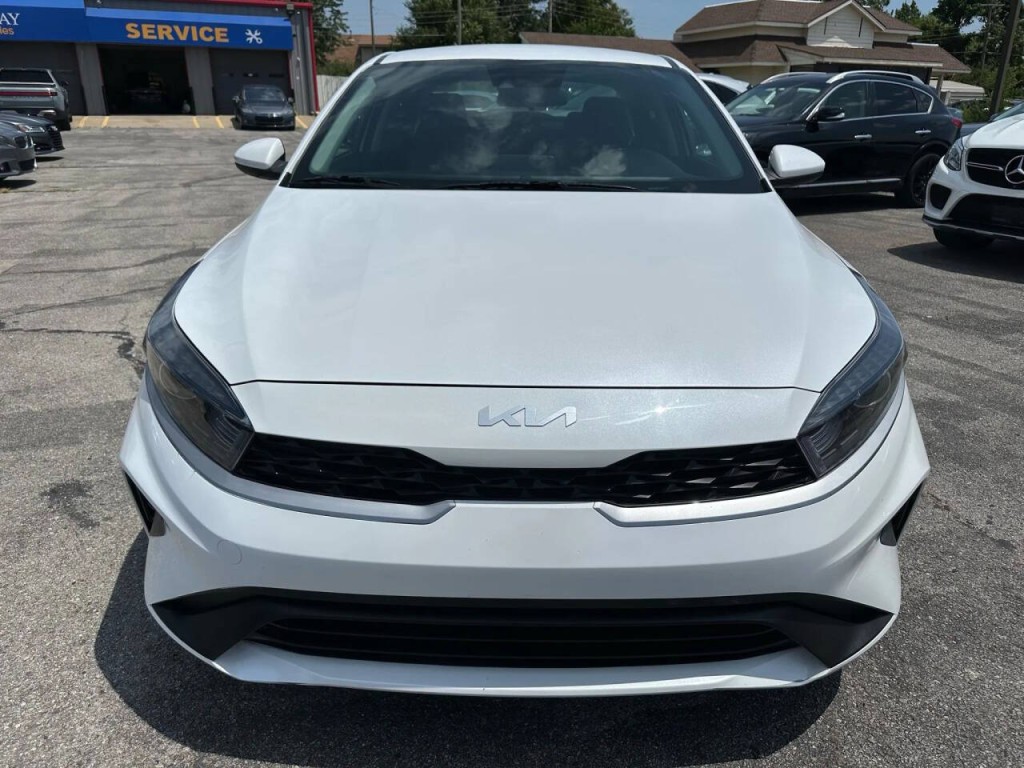 2024 Kia Forte Image 29